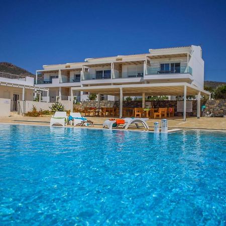 Villa Maria Makrýgialos エクステリア 写真