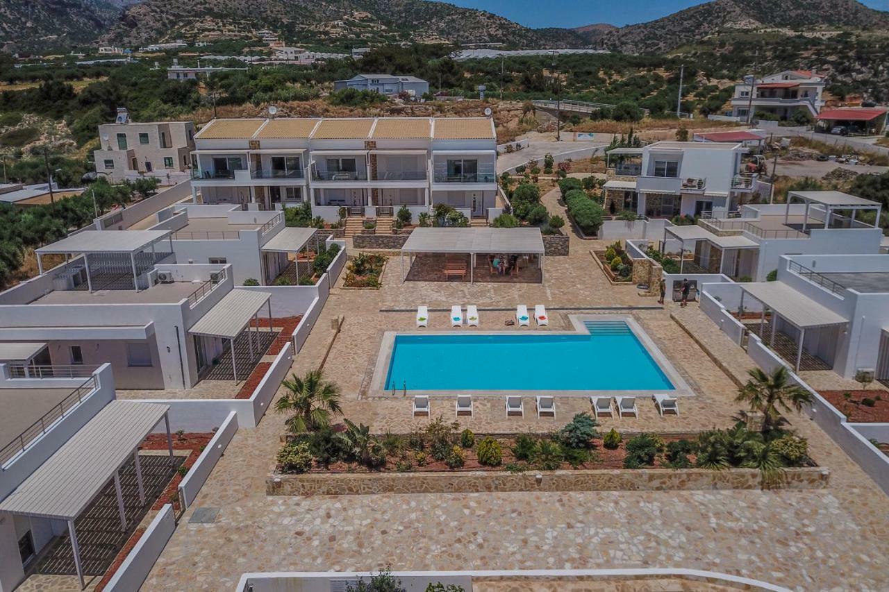 Villa Maria Makrýgialos エクステリア 写真