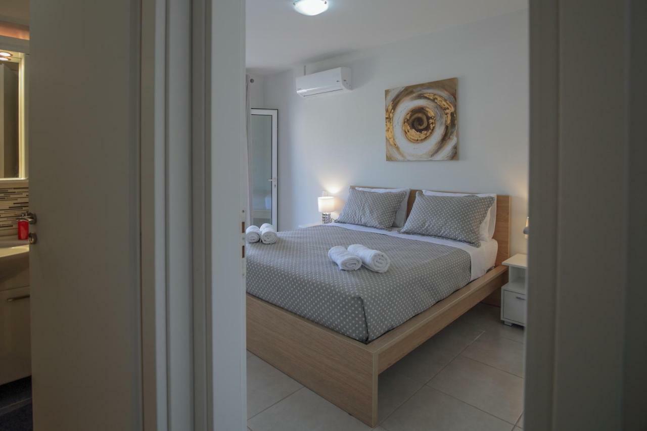 Villa Maria Makrýgialos エクステリア 写真